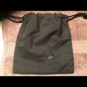 Chanel pouch